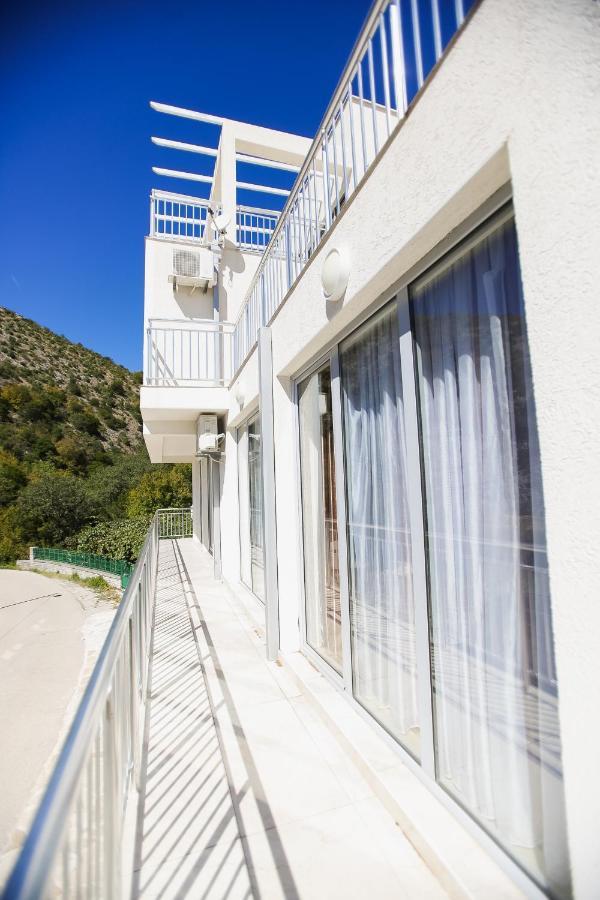 Villa Blanca Petrovac Exteriör bild