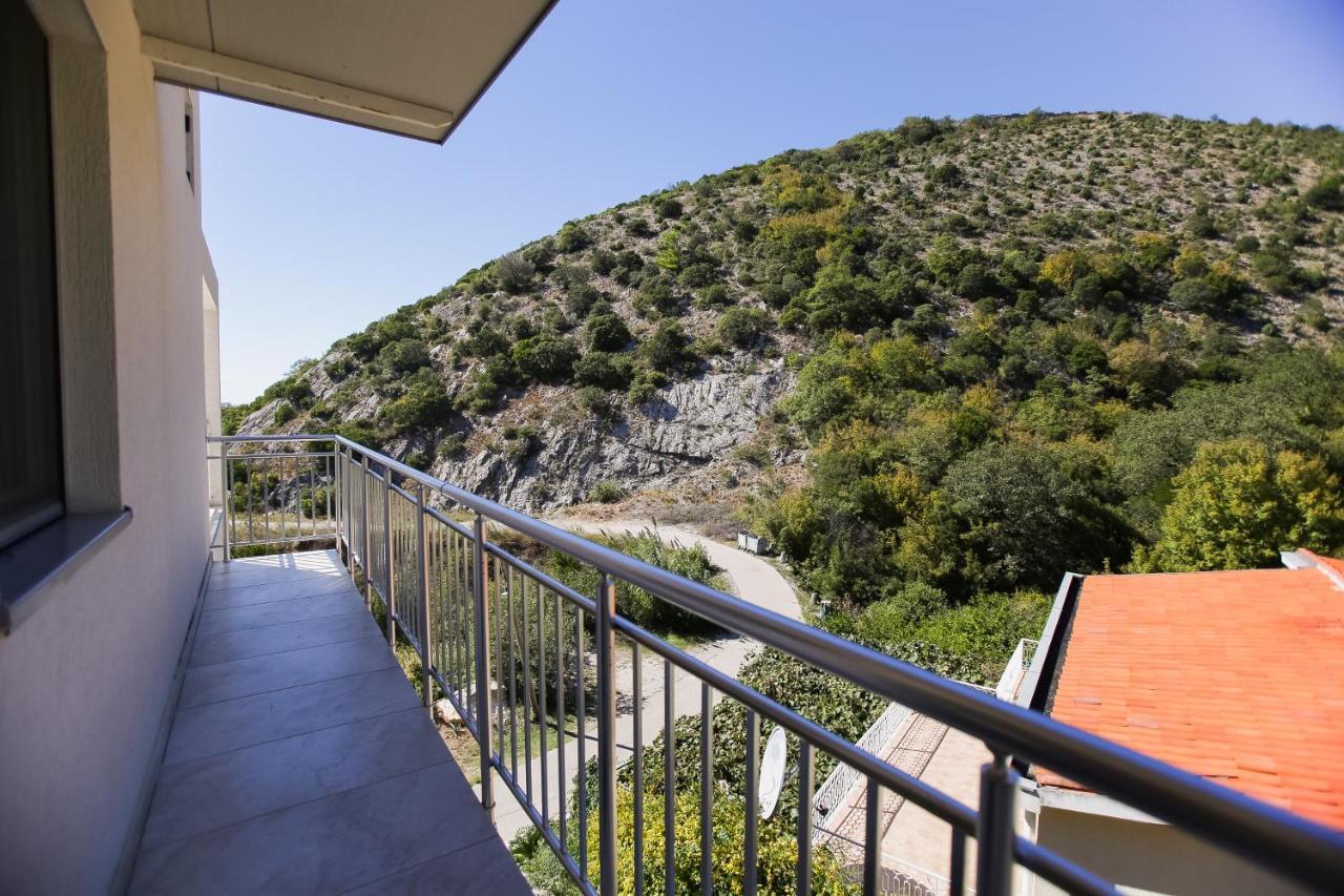 Villa Blanca Petrovac Exteriör bild