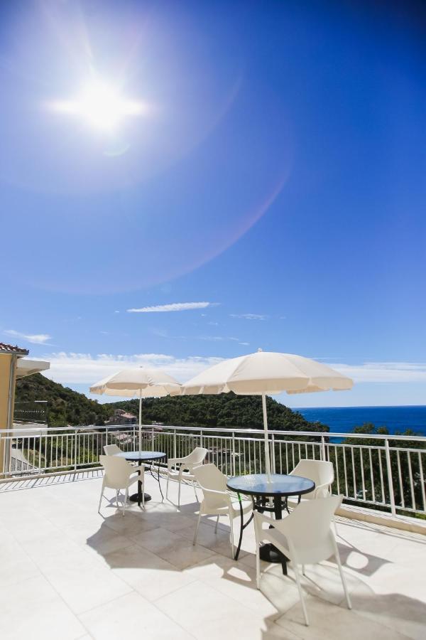 Villa Blanca Petrovac Exteriör bild