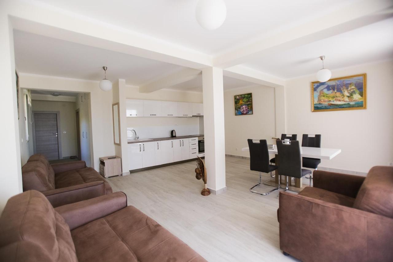 Villa Blanca Petrovac Exteriör bild