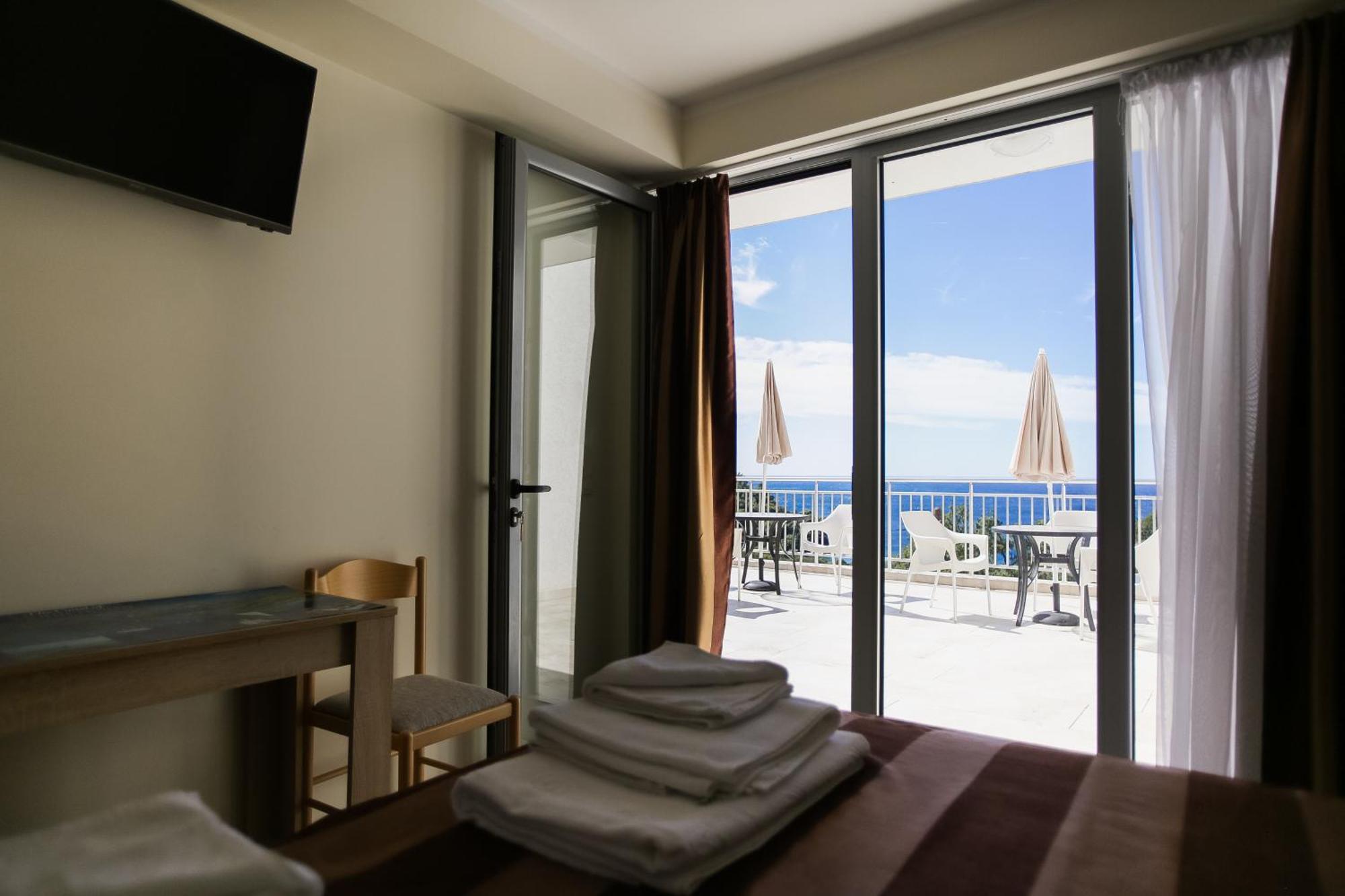 Villa Blanca Petrovac Rum bild
