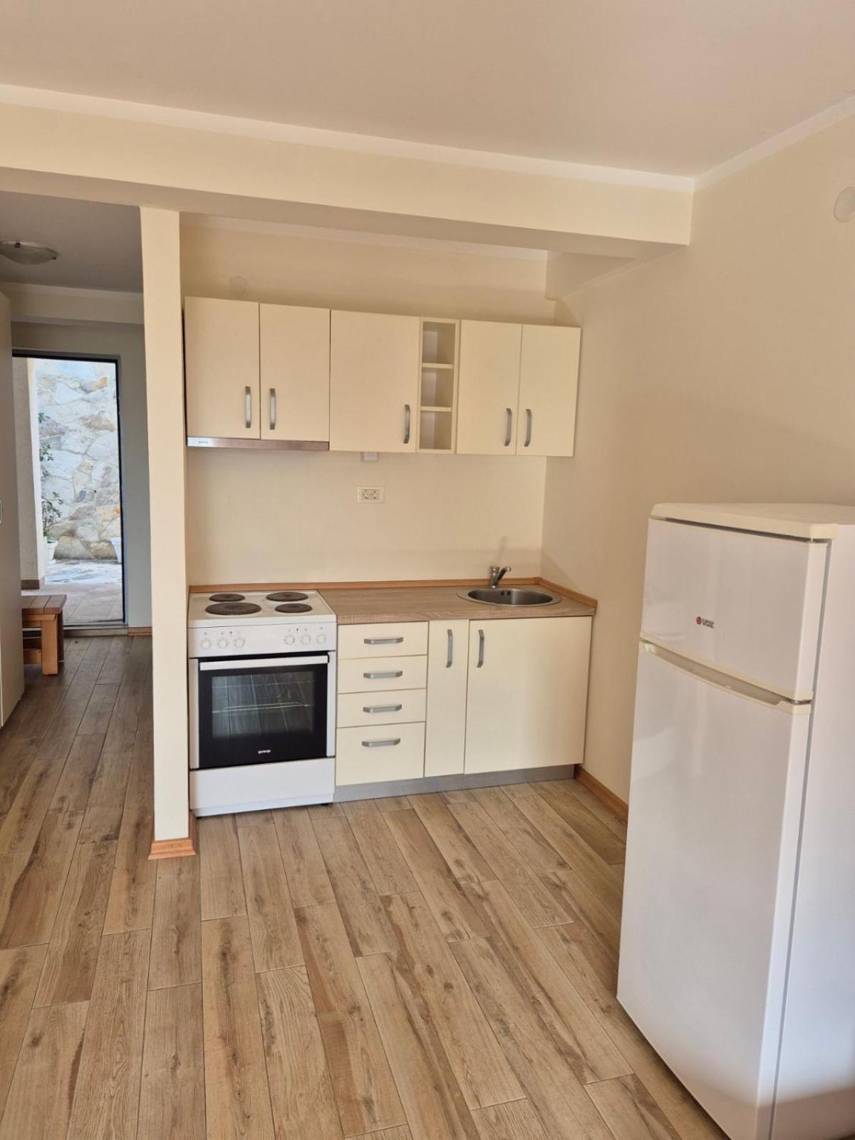Villa Blanca Petrovac Exteriör bild